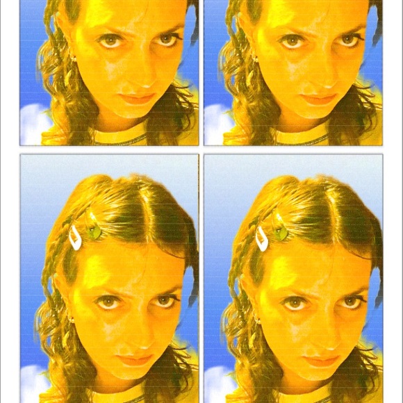 Meet your Posher, Catalina - Picture 1 of 1